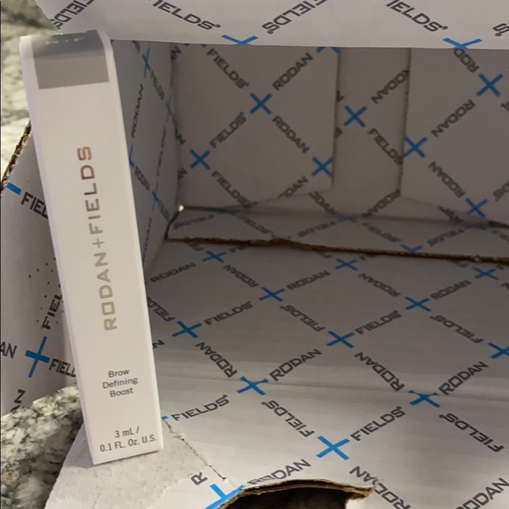 Rodan + Fields brow boost